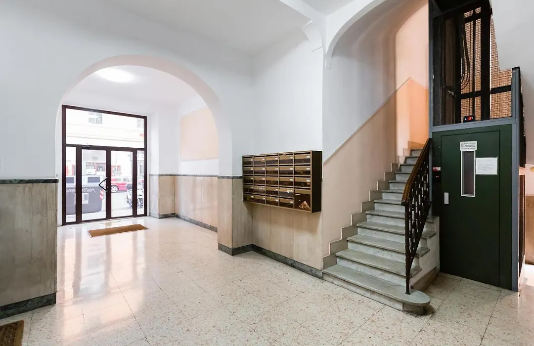 Bdc - The Choice, Your 2-Bdr Apt In Vatican District-1
